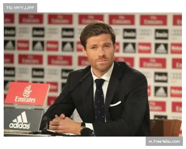 皇家社会出售核心球员后重建，B队主帅带队培养新人